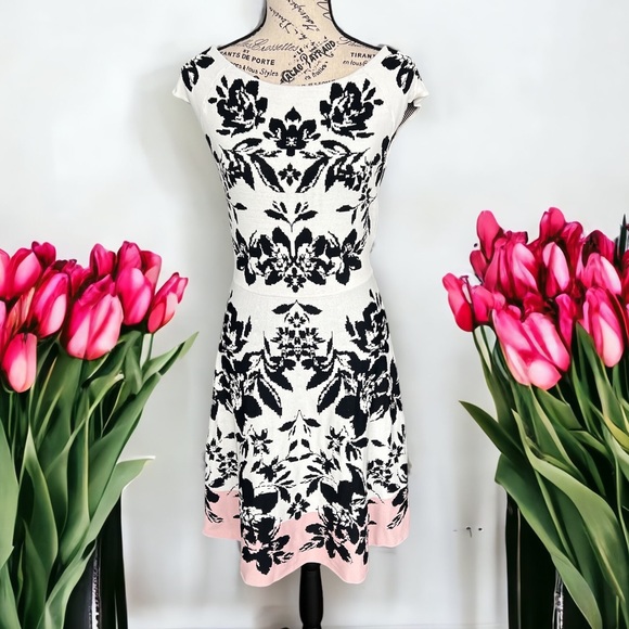 Eliza J Sweater Dress - Picture 7 of 17